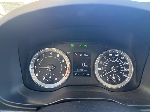 2022 Hyundai VENUE SEL