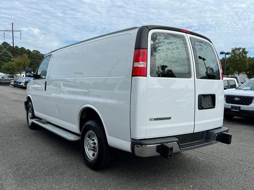 2024 Chevrolet Express 2500 Work Van