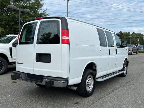 2024 Chevrolet Express 2500 Work Van