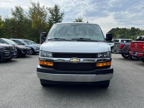 2024 Chevrolet Express 2500 Work Van