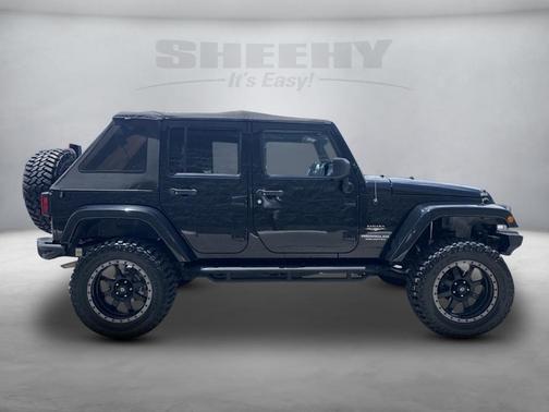 2013 Jeep Wrangler Unlimited Sahara