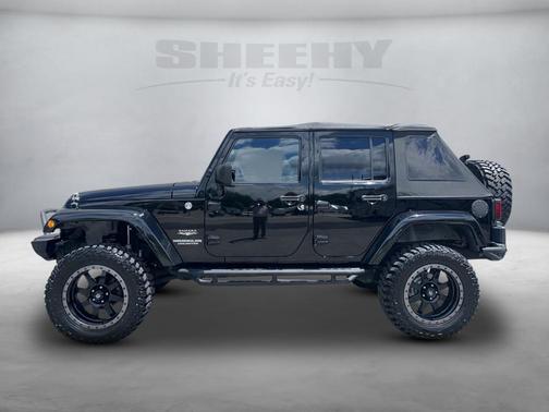 2013 Jeep Wrangler Unlimited Sahara