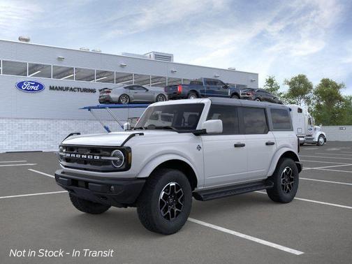 Oxford White 2026 Ford Bronco Outer Banks