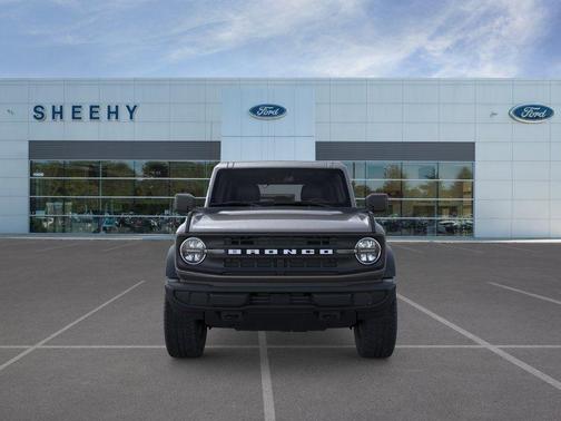 Carbonized Gray Metallic 2026 Ford Bronco Big Bend