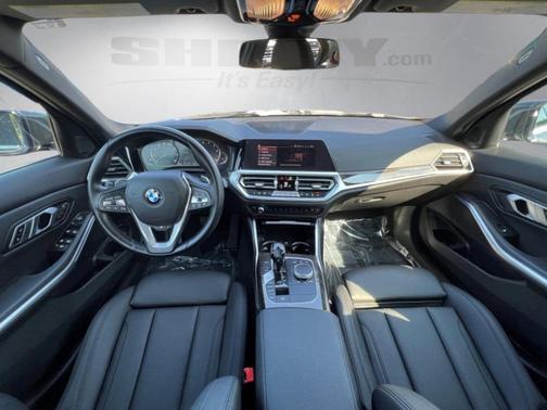 2021 BMW 330 i xDrive