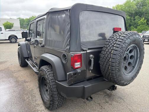 Granite Crystal Clearcoat Metallic 2016 Jeep Wrangler Unlimited Sport
