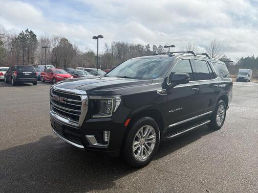 2022 GMC Yukon SLT
