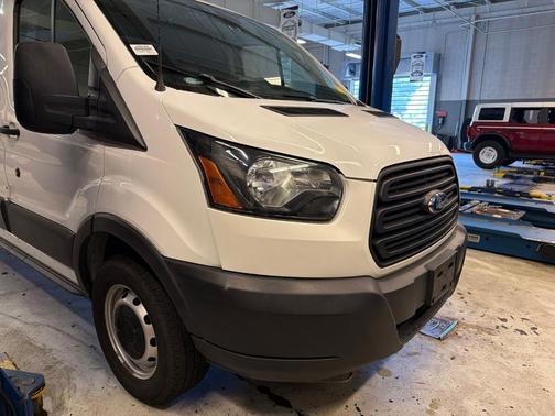 Oxford White 2019 Ford Transit-250 Base