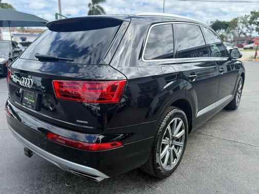 2018 Audi Q7 2.0T Premium Plus