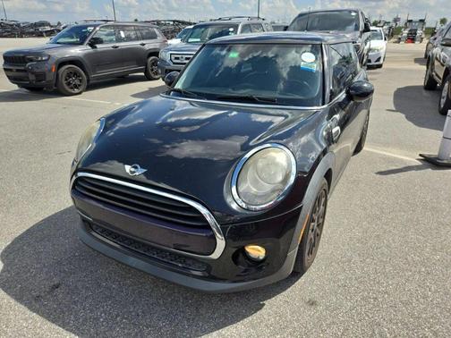 2018 MINI Hardtop Cooper
