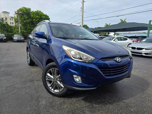 2015 Hyundai TUCSON SE