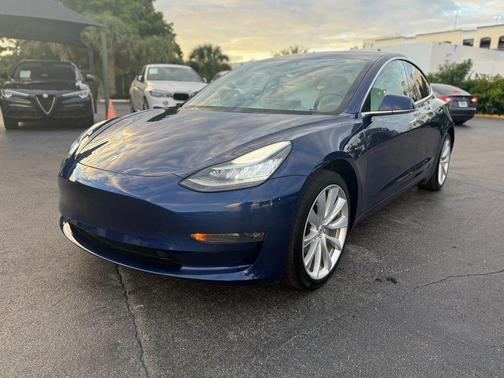 2018 Tesla Model 3 Mid Range