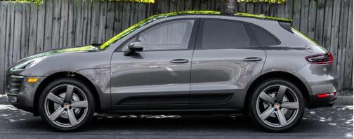 2016 Porsche Macan Turbo