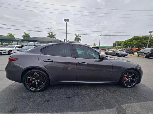 2019 Alfa Romeo Giulia Ti