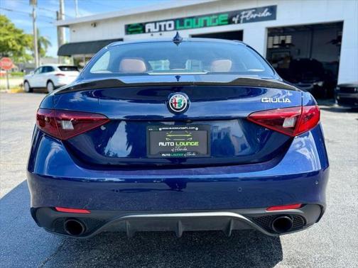 2018 Alfa Romeo Giulia Base