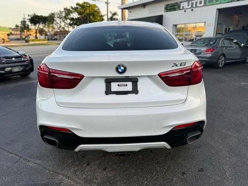 2018 BMW X6 xDrive35i