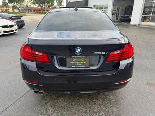 2016 BMW 528 528i Sedan 4D
