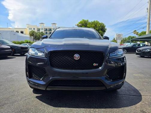 2017 Jaguar F-PACE S