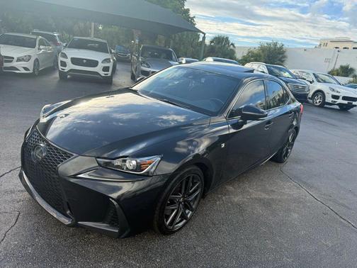 2018 Lexus IS 300 Base