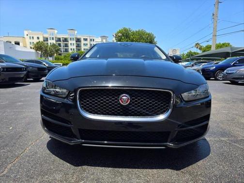 2018 Jaguar XE 25t