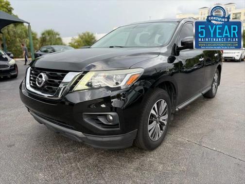 2017 Nissan Pathfinder SV