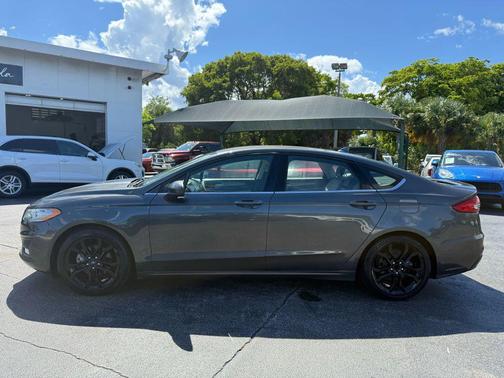 2019 Ford Fusion SE