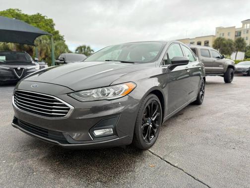 2019 Ford Fusion SE