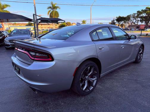 2018 Dodge Charger R/T