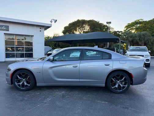 2018 Dodge Charger R/T