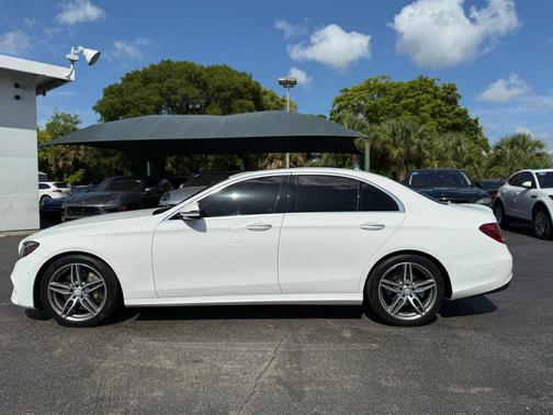 2017 Mercedes-Benz E-Class E 300 Sedan 4D