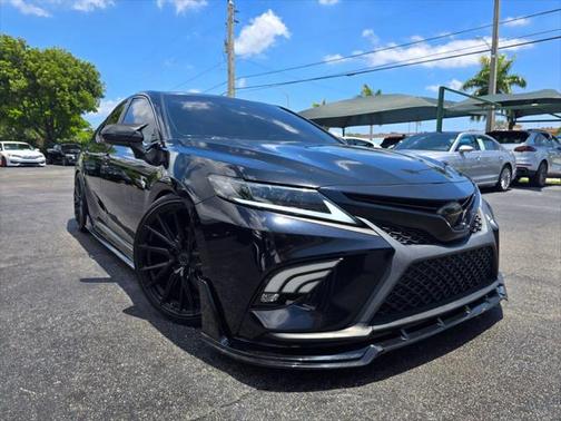 2018 Toyota Camry SE