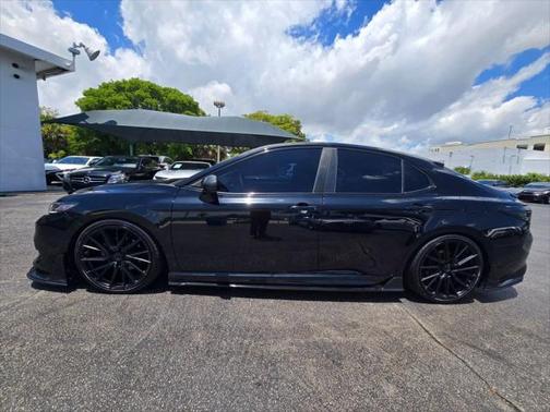 2018 Toyota Camry SE