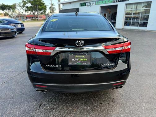 2015 Toyota Avalon Limited