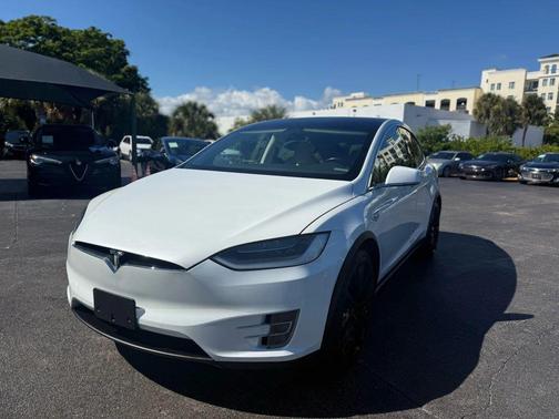 2017 Tesla Model X 90D