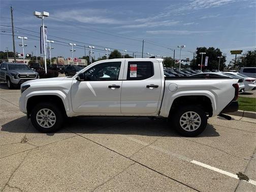 2025 Toyota Tacoma SR