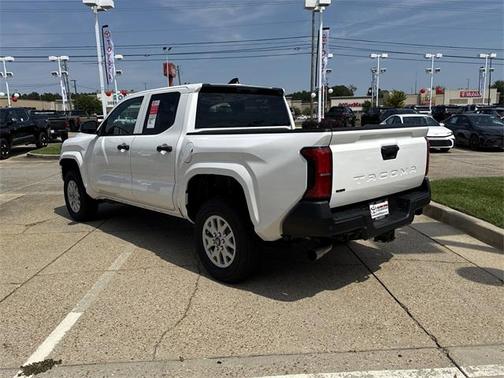 2025 Toyota Tacoma SR