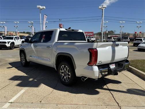 2025 Toyota Tundra Hybrid 1794 Edition