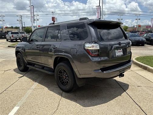 2023 Toyota 4Runner SR5