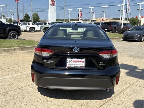 2025 Toyota Corolla Hybrid LE