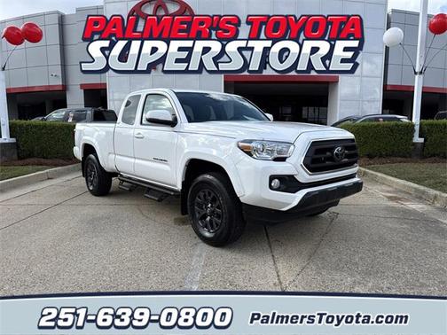2022 Toyota Tacoma SR