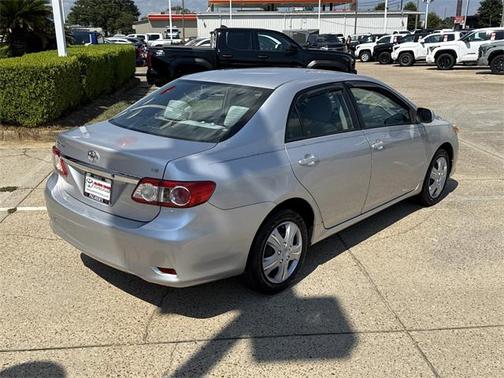 2012 Toyota Corolla LE
