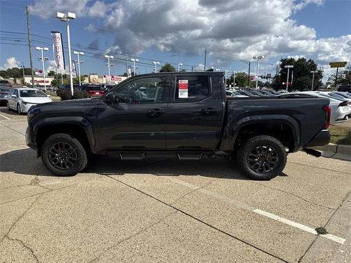 2025 Toyota Tacoma SR