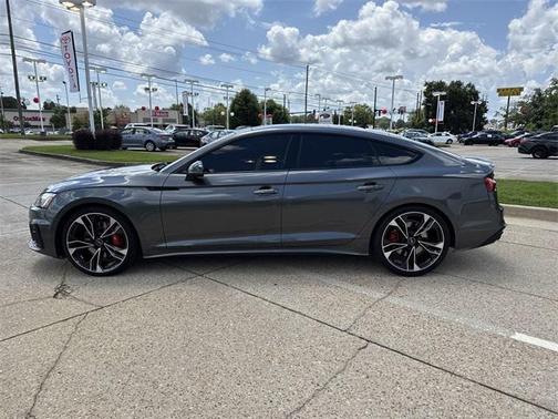 2023 Audi S5 Premium Plus
