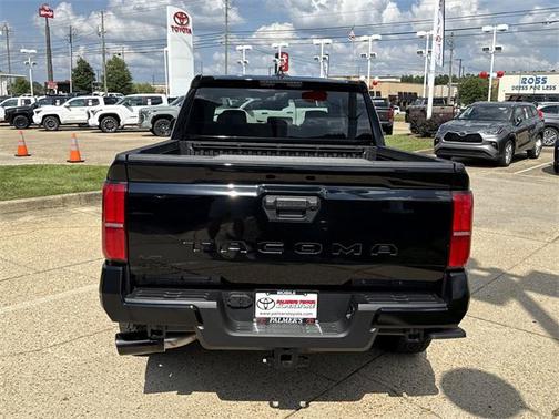 2025 Toyota Tacoma TRD Off Road