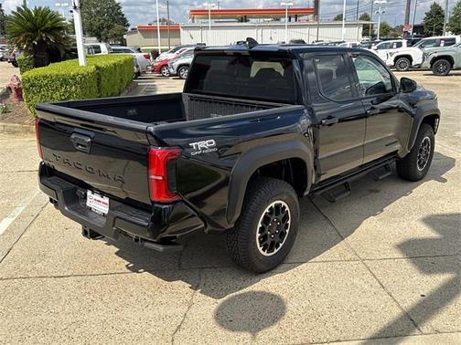 2025 Toyota Tacoma TRD Off Road