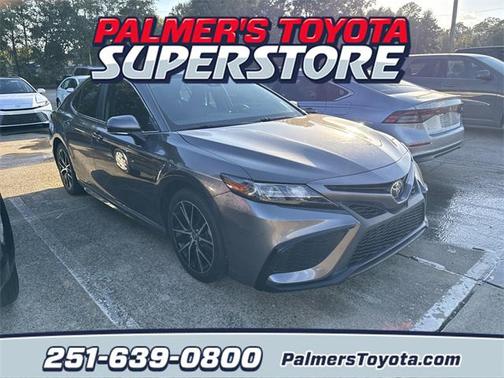 2024 Toyota Camry SE