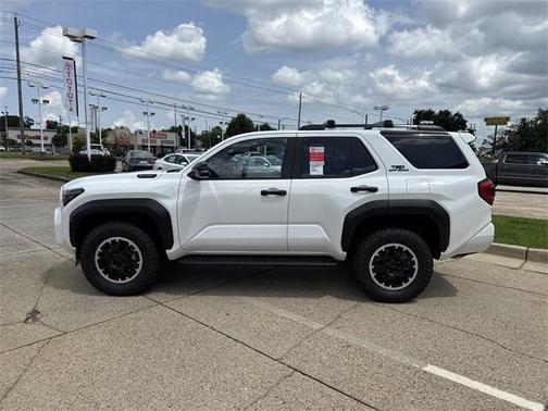 2025 Toyota 4Runner TRD Off Road