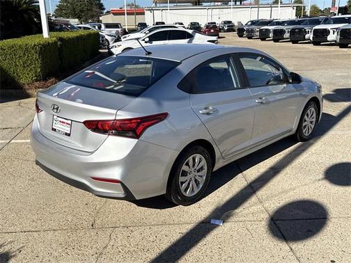 2019 Hyundai Accent SE