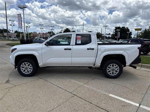 2025 Toyota Tacoma SR