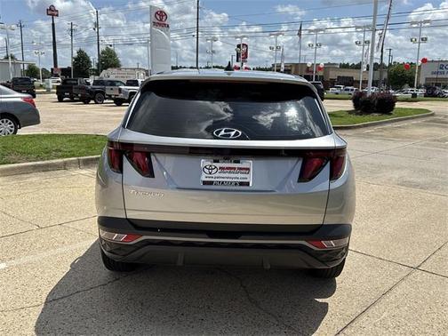 2024 Hyundai TUCSON SE